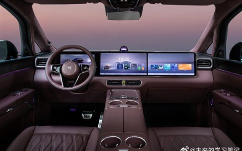 鸿蒙智行首款MPV 智界V9内饰实拍曝光：用上最新三联屏