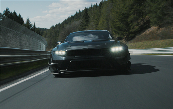 成功复仇克尔维特！福特刷新纽北最速美国量产车：快了整8秒