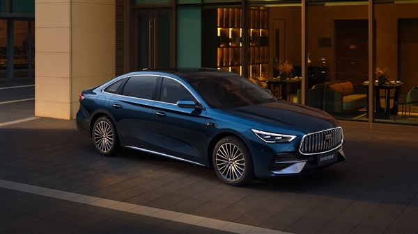 比亚迪秦L最强敌手 吉利银河星耀7预售:11.28万起