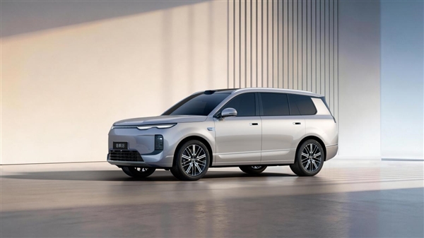 全球首个全系搭载闪充技术车系！海洋8系北京车展双车亮相