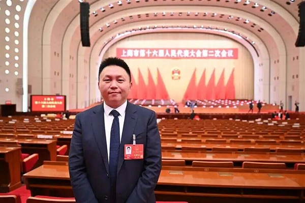 两位特斯拉猛将 跳槽到小米了