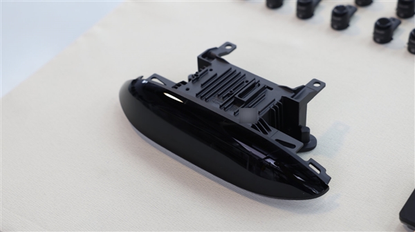 小米汽车详解辅助驾驶硬件传感器：激光雷达看空间 4D毫米波看动态