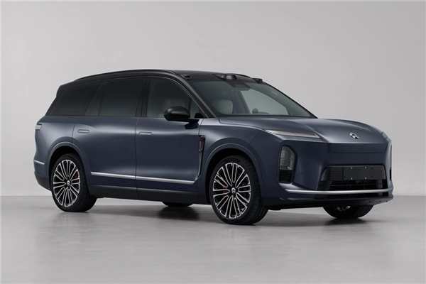 42万元的蔚来ES9发布 友商高管们今夜还睡得着吗