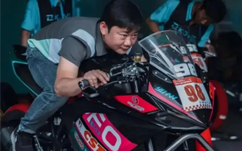 罚款我认！张雪机车禁新手购820RR或将面临处罚 官方回应