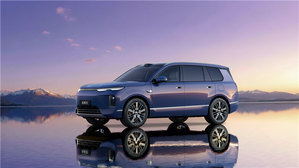 全球首个全系搭载闪充技术车系！海洋8系北京车展双车亮相