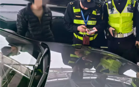 出租司机嫌路程较短 竟以辱骂急刹等方式逼乘客下车 已被行拘