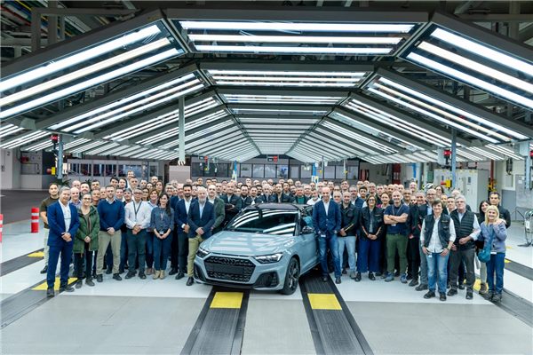 最便宜的奥迪没了！A1、Q2正式宣告停产：给纯电让路