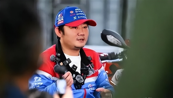 张雪820RR爆缸后续：张雪宣布全国门店技师整改 不达标就关店