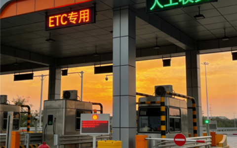 不取卡、不停车直接过！5月1日起河南实施高速通行新政 官方回应