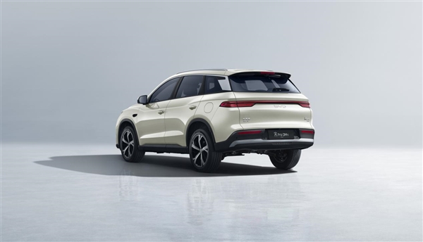 9.99万起！比亚迪宋Pro DM-i飞驰版上市：起步220km长续航