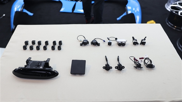 小米汽车详解辅助驾驶硬件传感器：激光雷达看空间 4D毫米波看动态