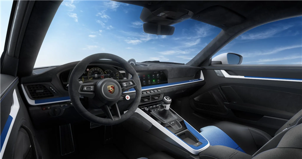 限量30台专供日本市场 保时捷推出911 GT3匠人版：独特渐变纹理