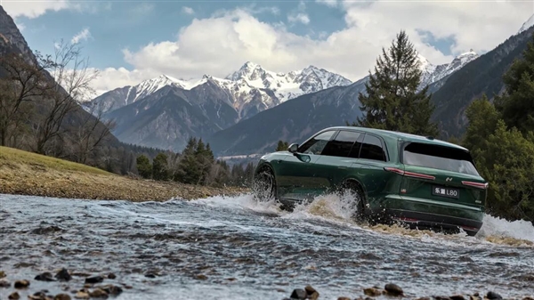 李斌掀大五座SUV市场桌子！乐道L80预售：租电仅15.98万起