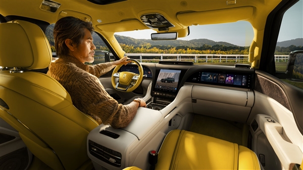 仰望登陆2026北京车展！U9X“破晓时刻”、U8L鼎藏版全球首秀