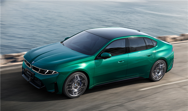 续航破千公里！新世代宝马i3长轴距版全球首秀：造型太个性