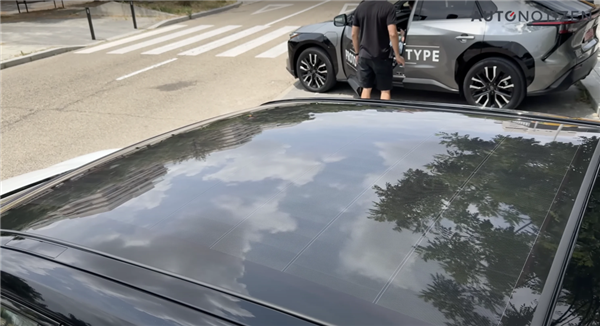 中国光伏全球乱杀 怎么不用到电车上?