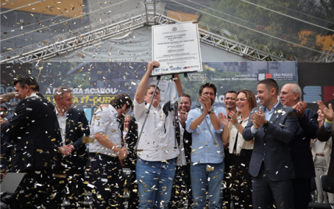 盘活6年烂尾工程跑出中国速度！比亚迪海外首条云轨落地巴西