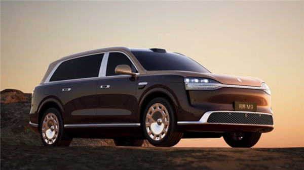中国豪华SUV王者归来！全新一代问界M9开启预售：49.98万