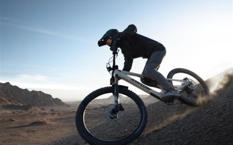 全新Amflow PX & PR高性能电助力山地车发布：全功率、长续航、轻量化三位一体