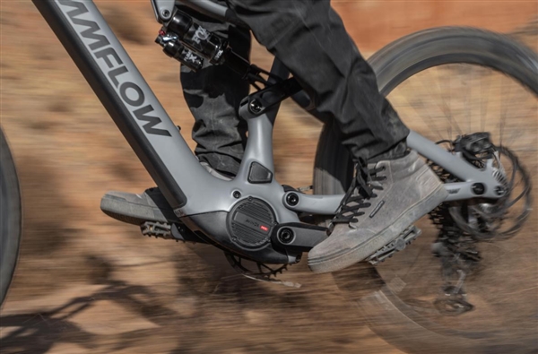 全新Amflow PX & PR高性能电助力山地车发布：全功率、长续航、轻量化三位一体