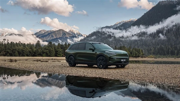 李斌掀大五座SUV市场桌子！乐道L80预售：租电仅15.98万起