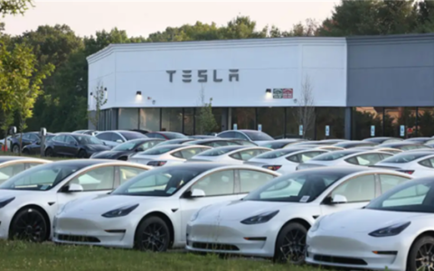 特斯拉Tesla鸿蒙版App正式上架！远程车控+手机钥匙一步到位