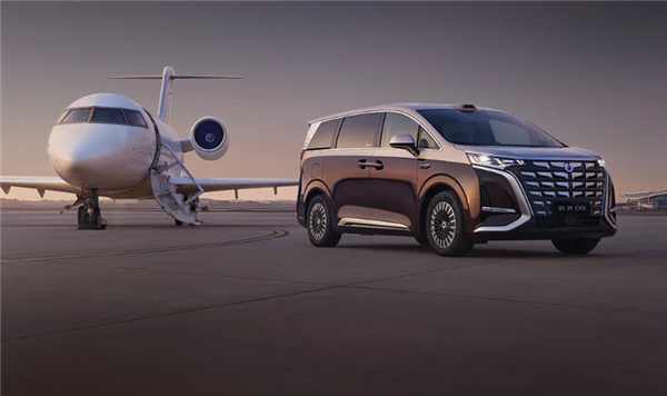 豪华MPV快充、续航之王！第二代腾势D9上市：35.98万元起