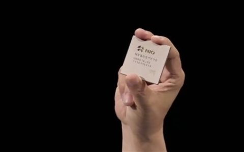 李斌：蔚来曾一年花3亿美元买英伟达芯片 自研已省了很多钱