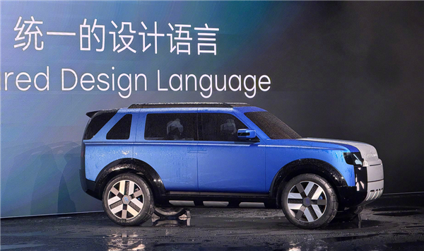 奇瑞路虎联手打造 神行者首车官图发布:虎里虎气的全地形SUV