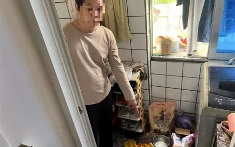 深圳一男子把电动车电池带回家充电引发火灾 被拘10天