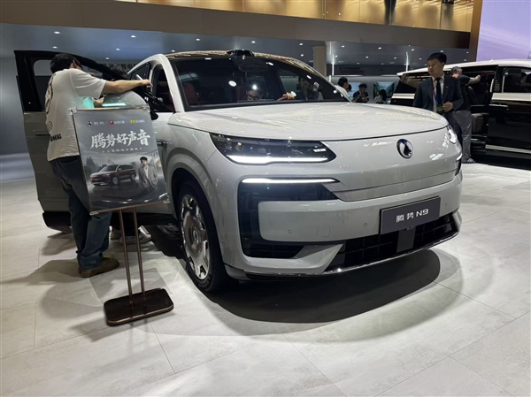 9分钟充饱 零下30度也不慌！腾势N9闪充版亮相北京车展 这旗舰SUV有点东西