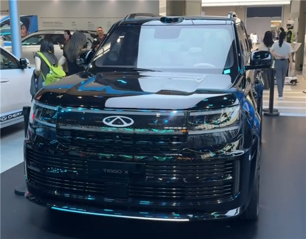 瑞虎X概念车亮相北京车展！奇瑞把旗舰搬上台面 外观设计是一绝