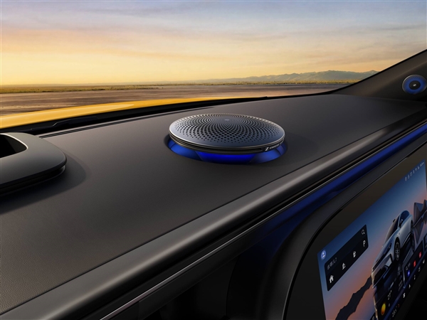 小米SU7的竞品+1！smart精灵6号内饰官图公布：浓郁奔驰味