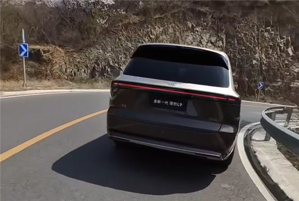 顶配卖到55.98万 新一代理想L9实车曝光：全主动悬架+超大电池！
