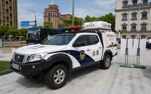 智能警用无人车问世：高速公路自动巡逻 主动发现异常