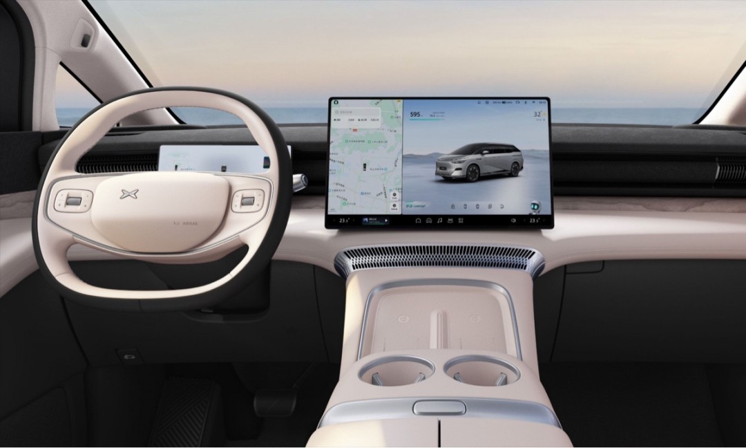 当800V和激光雷达变成“买菜车”标配，2026年的车企还能卷什么？
