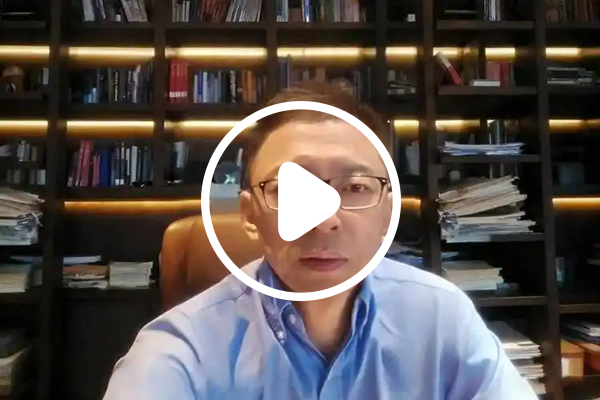 汽车推背感的来源和引力是一回事吗？张朝阳在线解答