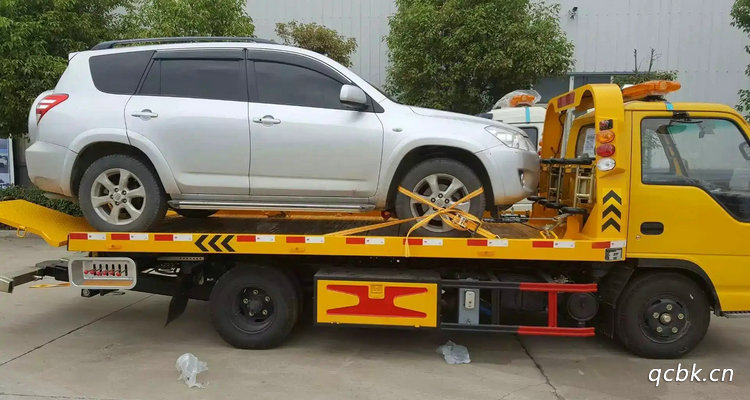 车被拖走了拖车费要交多少钱