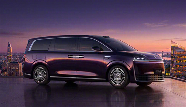 鸿蒙智行首款MPV！智界V9定档5月15日上市：预售39.98万起