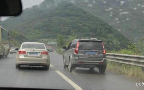 高速公路占用应急车道怎样处罚