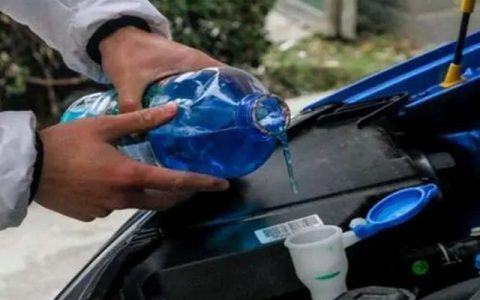 防冻液加到玻璃水里面去有问题吗