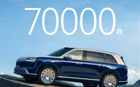 打破BBA 50万级壁垒的国产豪车！全新问界M9预订量破7万台