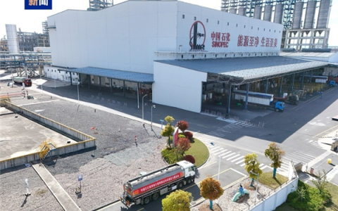 国产103号高标号汽油正式投用：家用车别加 消化不动