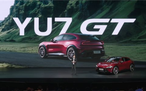 雷军杀疯了！纽北史上最速SUV小米YU7 GT 只卖38.99万元