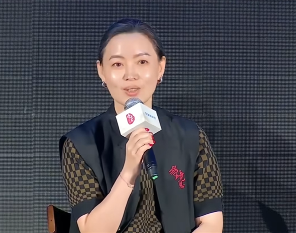 保时捷高管称被抄袭荣幸又无奈：模仿设计容易 但背后灵魂不会轻易被平替