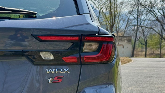 姿态实用我都要  试驾2026款 斯巴鲁WRX Wagon