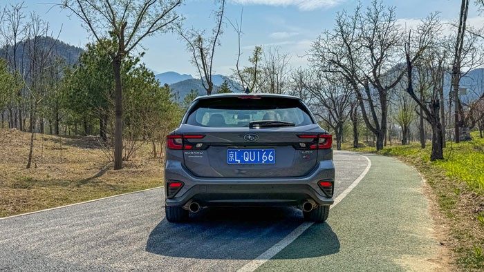 姿态实用我都要  试驾2026款 斯巴鲁WRX Wagon