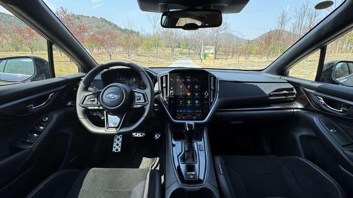 姿态实用我都要  试驾2026款 斯巴鲁WRX Wagon