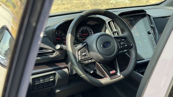 姿态实用我都要  试驾2026款 斯巴鲁WRX Wagon