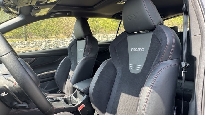 姿态实用我都要  试驾2026款 斯巴鲁WRX Wagon